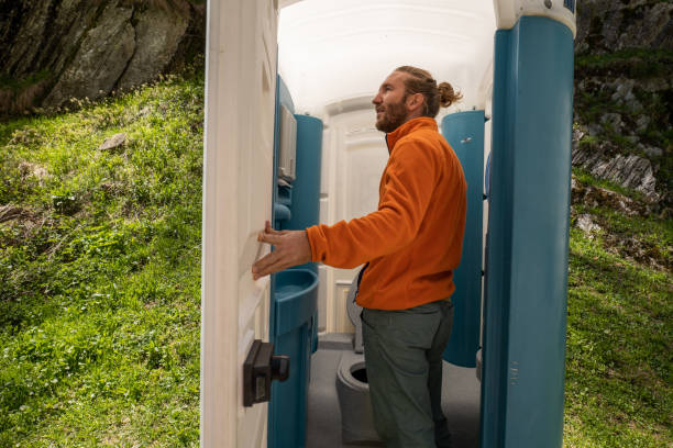 Porta potty delivery and setup in Tehaleh, WA